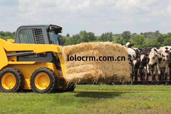 穗(sui)天(tian)膠(jiao)管在(zai)農(nong)場叉車(che)項(xiang)目(mu)的(de)應(ying)用(yong)